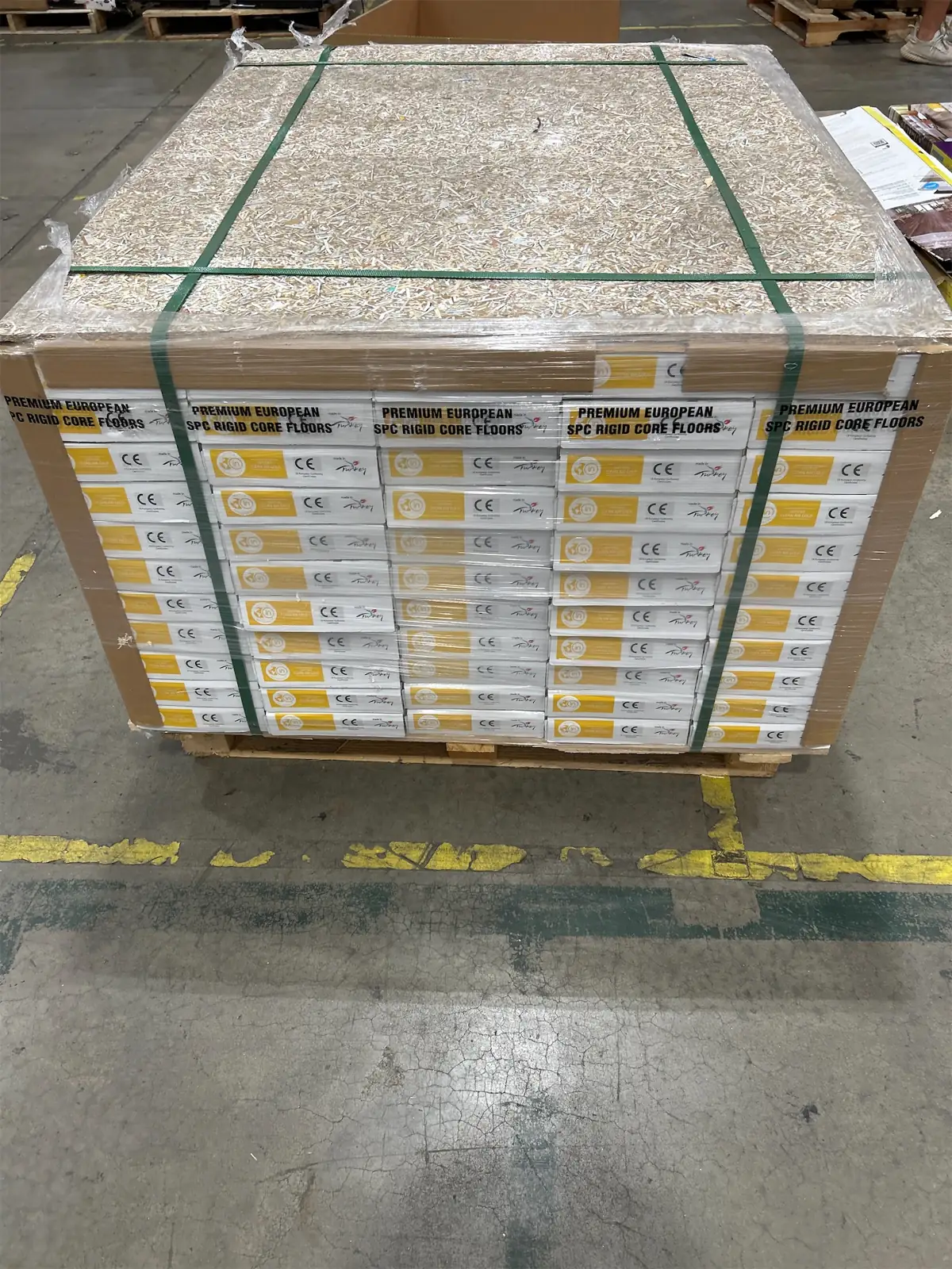 Bernalo premium flooring in European… — Photo 1