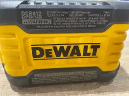 FLEXVOLT 20-Volt/60-Volt MAX Lithium-Ion 12.0Ah… — Photo 3
