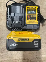 DEWALT 20V MAX* DCCS621P1 12… — Photo 5