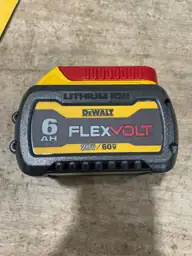 DeWalt 20V-60V MAX FLEXVOLT DCB606… — Photo 4