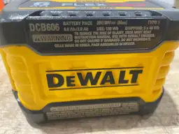 DeWalt 20V-60V MAX FLEXVOLT DCB606… — Photo 5
