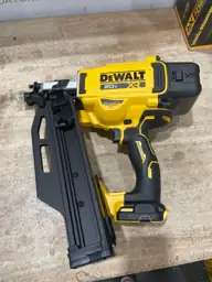 DeWalt 20V MAX Cordless 21… — Photo 4