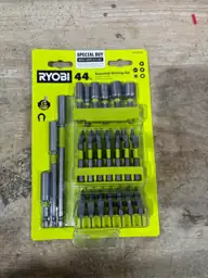 RYOBI Essentials Driving Set (44-Pieces) — Photo 3