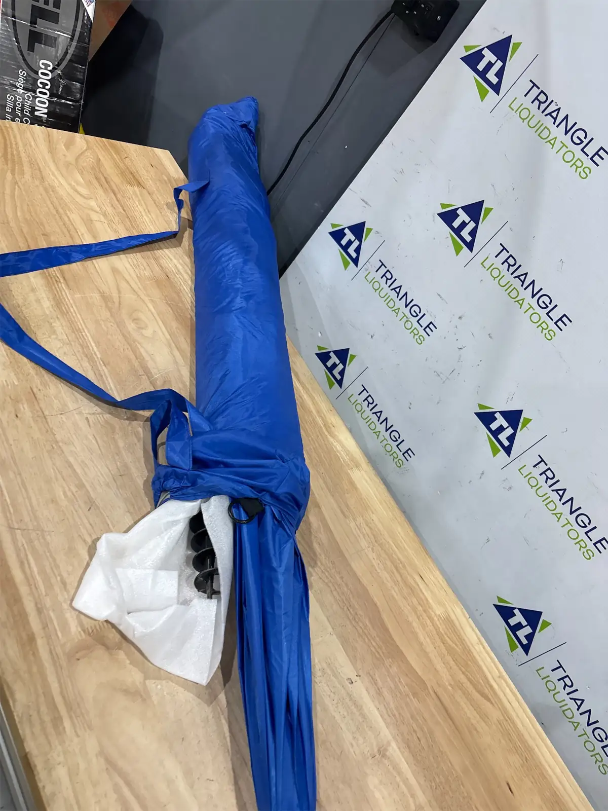 Beach umbrella — Photo 1