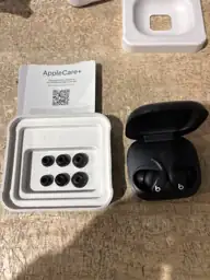 Beats Powerbeats Fit - Noise-Cancelling… — Photo 3