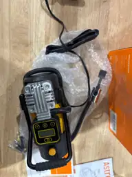 AstroAI Tire Inflator Portable Air… — Photo 6