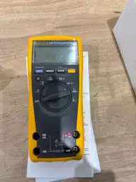 179 Digital Multi-meter 6000-Count DMM… — Photo 3