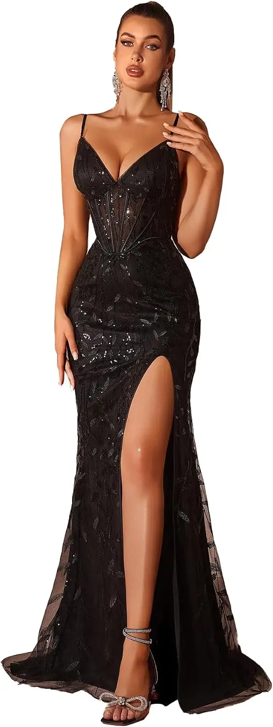 Evening Gown & Cocktail Dresses… — Photo 1