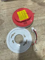 10-Year Hardwired Combination Smoke and… — Photo 4
