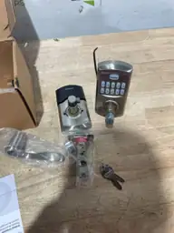 Kwikset SmartCode 955 Pembroke 10-Button… — Photo 3