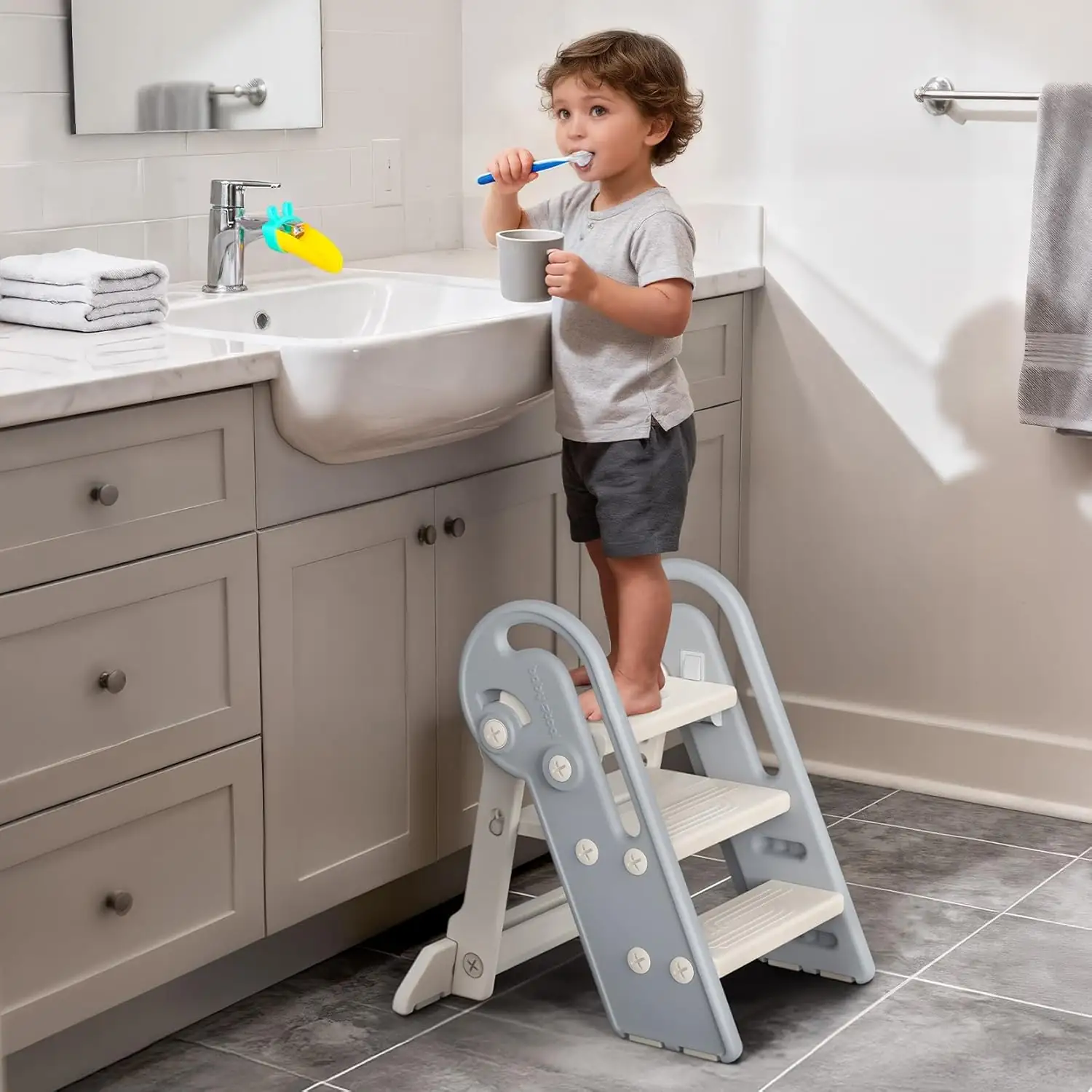 Onasti Adjustable Toddler Step Stool… — Photo 1