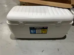Polar 120 Qt. Cooler — Photo 4