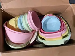 Tupperware Heritage 36-Piece Vintage Pastel… — Photo 3