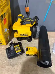 DeWalt 20V MAX DCBL722P1 125… — Photo 3