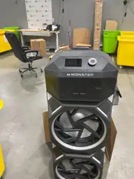 Monster speaker — Photo 3