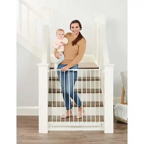 Regalo Top of Stair Extra… — Photo 1
