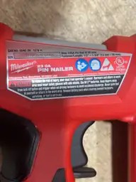 Milwaukee M12 23 Ga. Finishing… — Photo 5