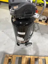 Husky 20 Gal. 200 PSI… — Photo 4