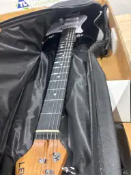 LEKATO Beginner Electric Guitar Kit… — Photo 4