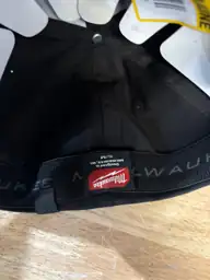 Large/Extra Large Black Fitted Hat — Photo 4