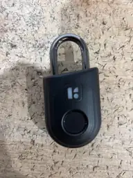 igloohome Padlock Lite Black Keyless… — Photo 5