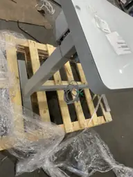 Lift desk — Photo 4