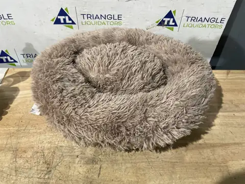 Dog bed — Photo 1