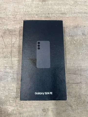 Samsung Galaxy S24 FE — Photo 1
