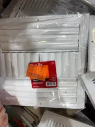 Assorted pallet of vent registers — Photo 6