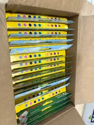 Crayola Broad Line Markers Bulk… — Photo 4