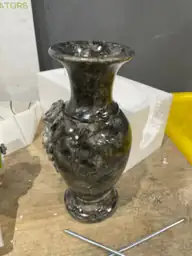 Grave Vase with Spike, Resin… — Photo 4