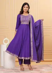 Women's Rayon Anarkali Suit Set,… — Photo 2