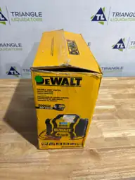 DEWALT 2000-Peak Amp Portable Jump… — Photo 3