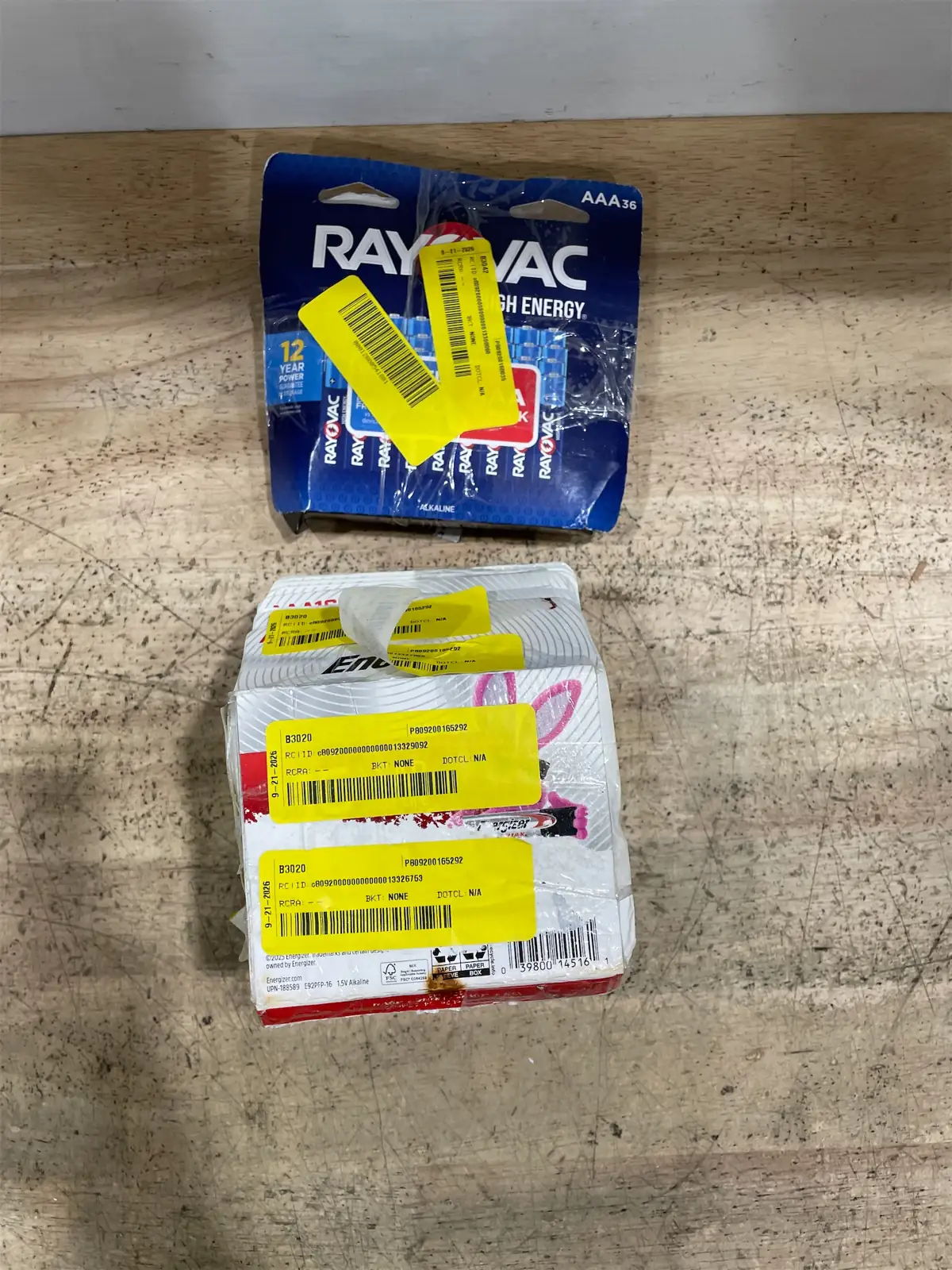 Walmart AAA Batteries Lot Box — Photo 1
