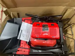 M18 FUEL Brushless Cordless 21in.… — Photo 3