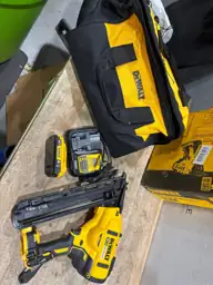 DeWalt 20V MAX XR 15… — Photo 4