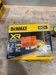 20V XR Lithium-Ion Starter Pack… — Photo 2