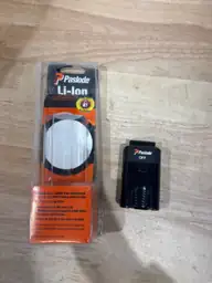 Paslode Lithium-Ion Rechargeable Battery — Photo 3