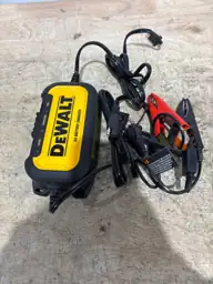 DEWALT Professional 2 Amp Automotive… — Photo 3