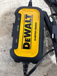 DEWALT Professional 2 Amp Automotive… — Photo 4