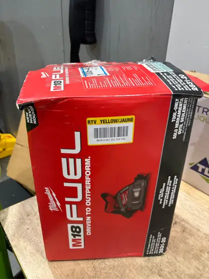 Milwaukee M18 FUEL 6-1/2 in.… — Photo 3