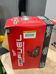 Milwaukee M18 FUEL 6-1/2 in.… — Photo 3