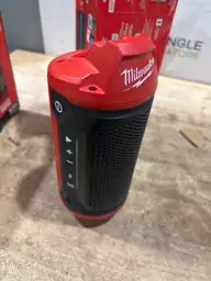 Milwaukee M12 Wireless Bluetooth Speaker — Photo 4