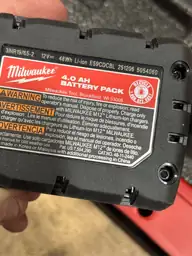 Milwaukee M12 3 beam Self… — Photo 6