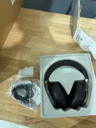 Heyday Active Noise Cancelling Over-Ear… — Photo 3