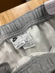 Nike men cuffed sweat pants — Photo 3
