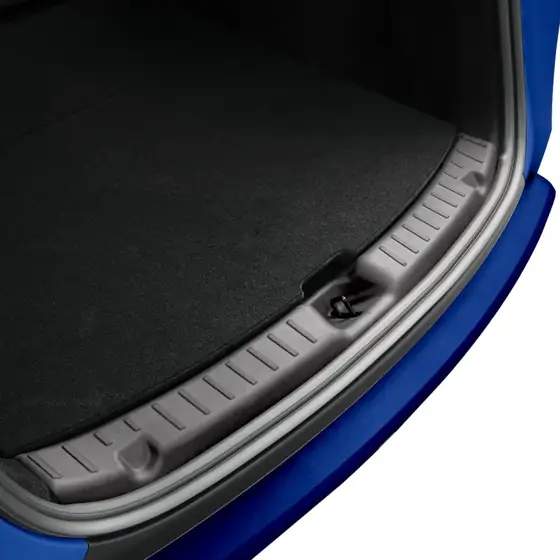 Spigen Rear Bumper Trunk Sill… — Photo 1