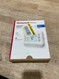X2P Programmable Thermostat, Single-Stage, 1-Heat/1-Cool,… — Photo 3