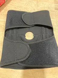 Self Adjusting Knee Stabilizer — Photo 5