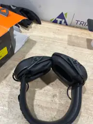 Razor Quad Bluetooth Wireless Over-Ear… — Photo 5